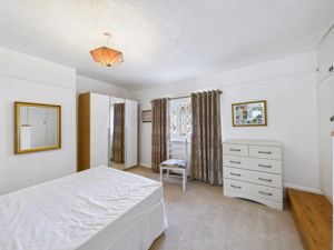 Photo 19- click for photo gallery